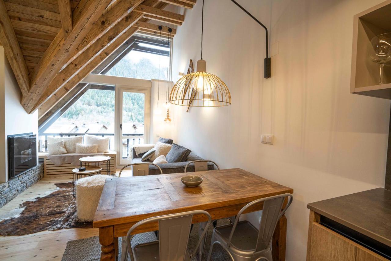 Muntanyo Luxury Lodge Con Sauna, Parking Y Guardaesquis En Ruda Tredos Exterior photo